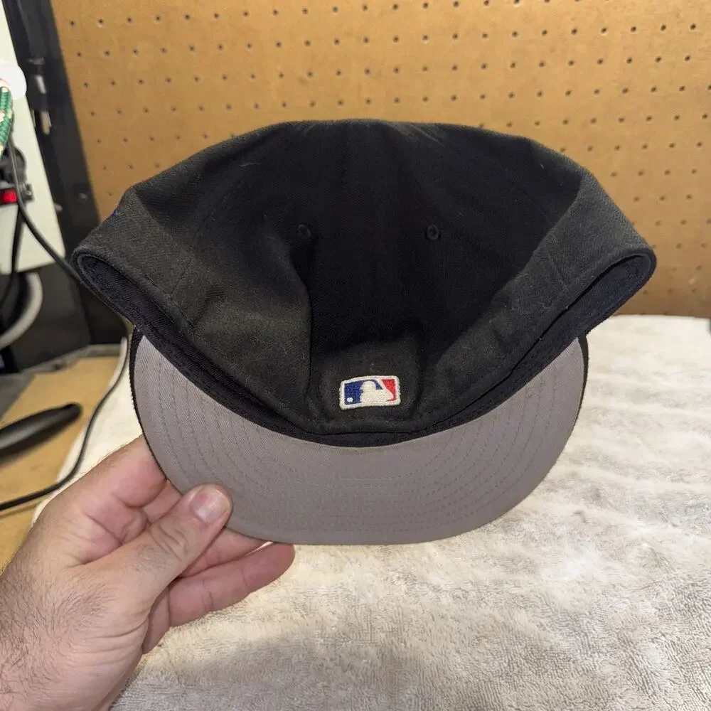 Los Angeles Dodgers preowned see